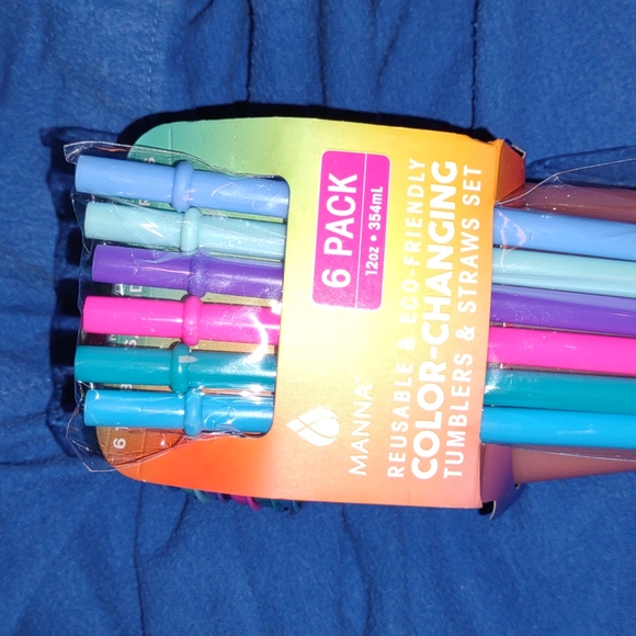 NEW 6 12oz Color Changing Tumblers with Lids and Straws - Picture 4 of 7